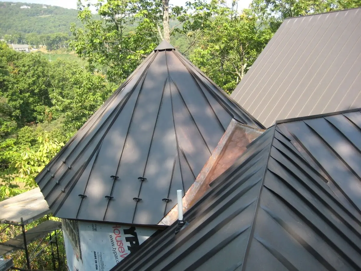 Professional Shingle Replacement & Repair by Craftsman Roofing in Porterville